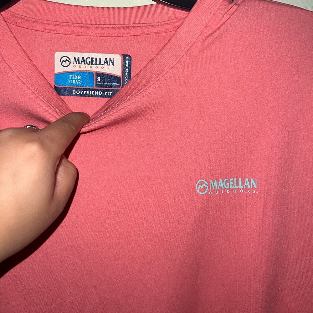 Magellan Shirt basically new size small